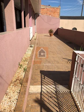Casa Para Locação Em Uvaranas