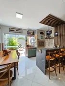 <strong>Sobrado  mobiliado à venda no bairro de Uvaranas</strong>