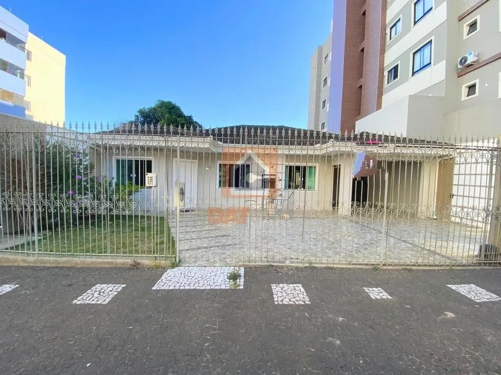 Casa à Venda Bairro Estrela
