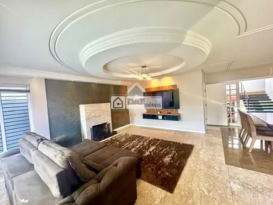 Casa à Venda Bairro Jardim Carvalho