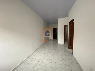 Casa à Venda Bairro Uvaranas- Cará-cará