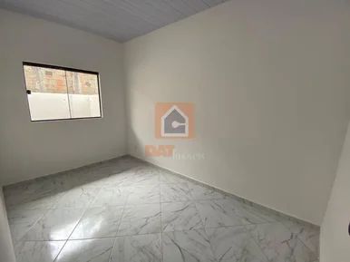 Casa à Venda Bairro Uvaranas- Cará-cará