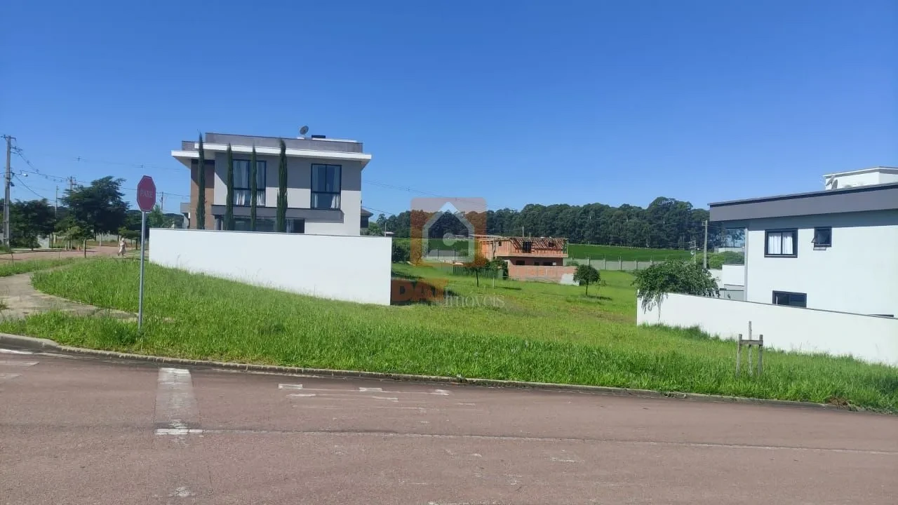 Terreno De Esquina á Venda No Condominio Terras Alphaville