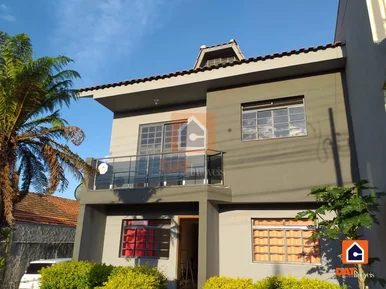 Triplex à Venda Em Uvaranas