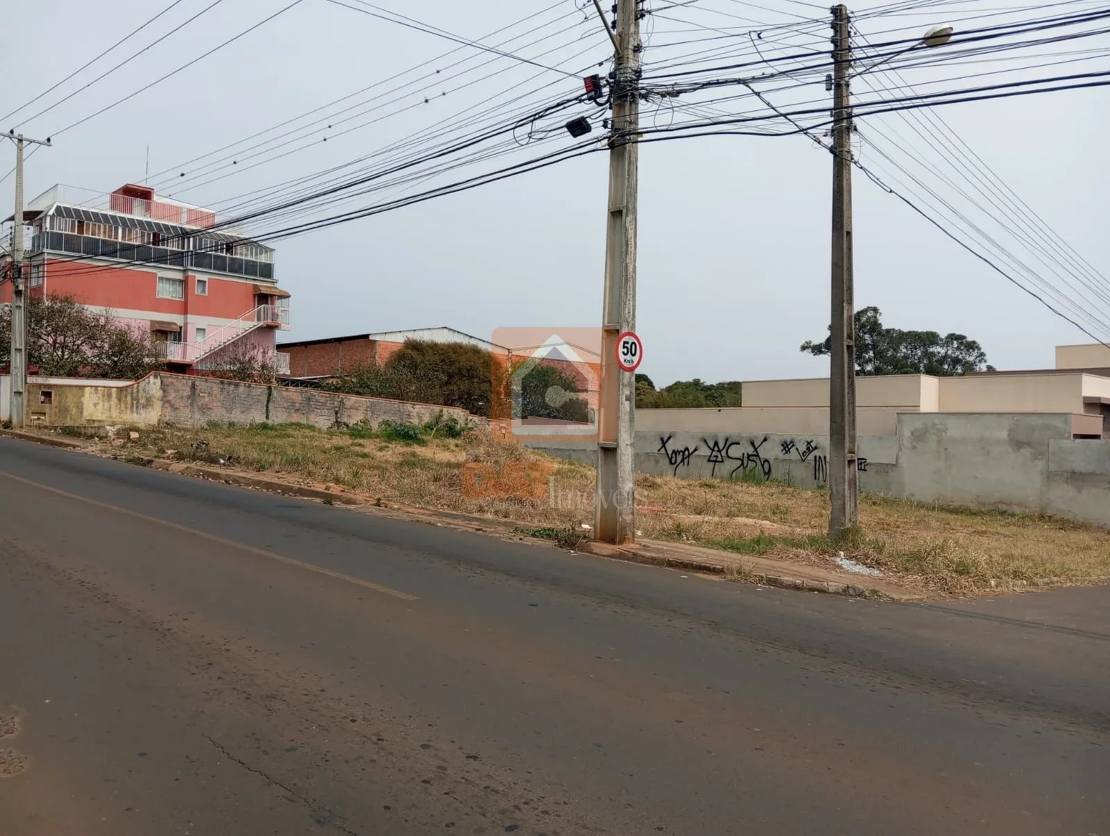 Terreno à Venda Em Uvaranas 