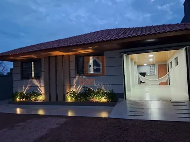 Casa à Venda No Vendrami / Cará-cará