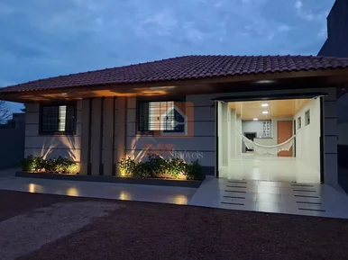 Casa à Venda No Vendrami / Cará-cará