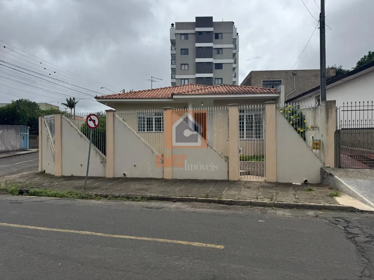 Casa Para Locação No Bairro órfãs