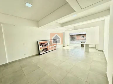 Sala Térrea Comercial à Venda Em Uvaranas