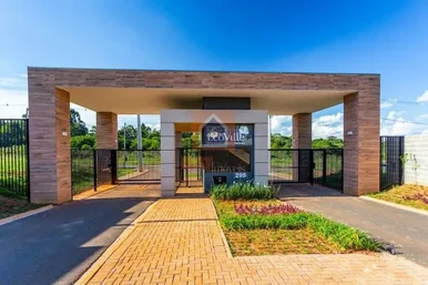 Sobrado à Venda No Condomínio Ecoville I 