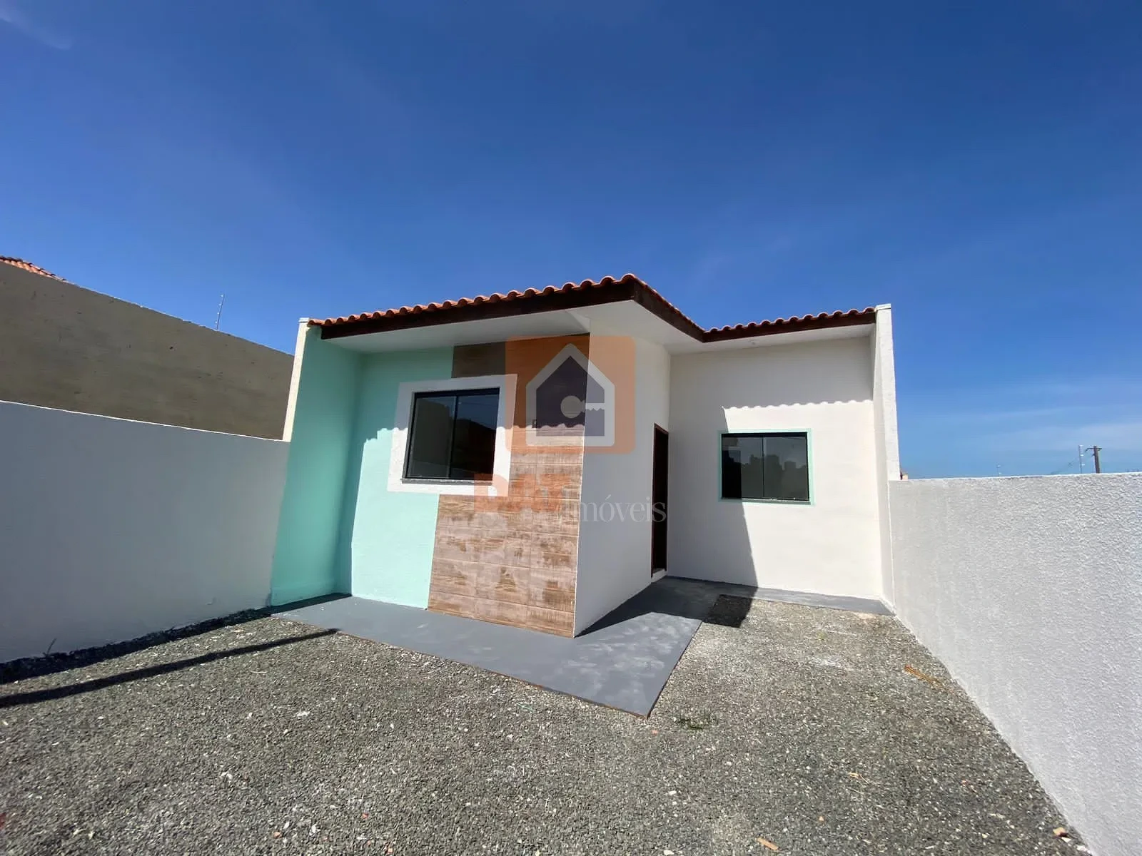 Casa à Venda No Bairro Oficinas- Vila Estrela