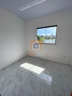 Casa à Venda No Bairro Oficinas- Vila Estrela