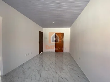 Casa à Venda No Bairro Oficinas- Vila Estrela