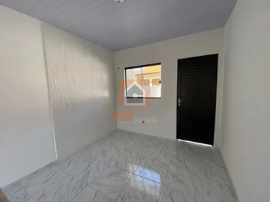 Casa à Venda No Bairro Oficinas- Vila Estrela