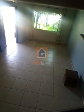 Sobrado Para Venda Em Uvaranas