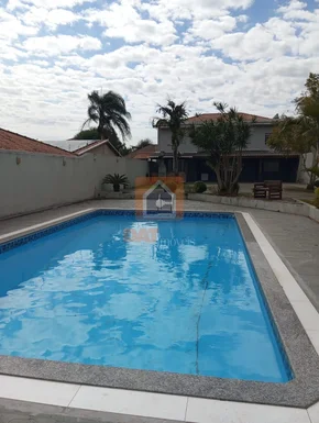 Sobrado à Venda No Bairro órfãs