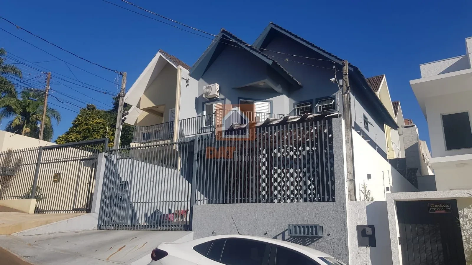 Excelente Triplex à Venda Em Estrela