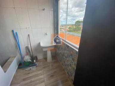 Apartamento Para Locação No Bairro Uvaranas 