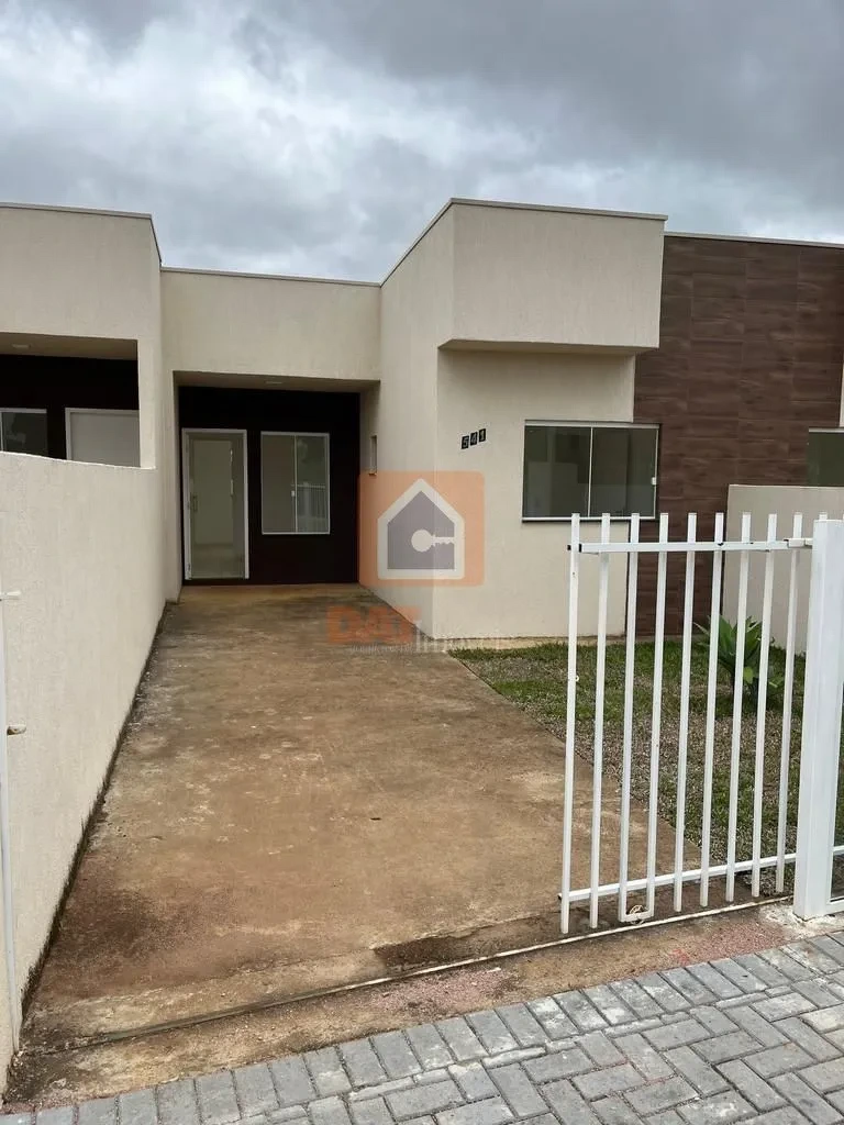 Casa à Venda Em Uvaranas