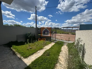 Casa à Venda No Bairro Cará Cará 