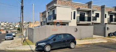 Sobrado à Venda No Bairro órfãs
