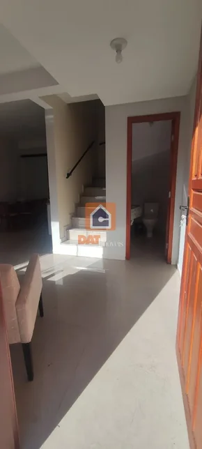 Sobrado à Venda No Jardim Carvalho