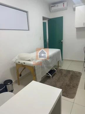 Sala Comercial Para Profissionais Da área De Saúde, Região C