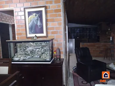 Chácara à Venda Em Guaragi