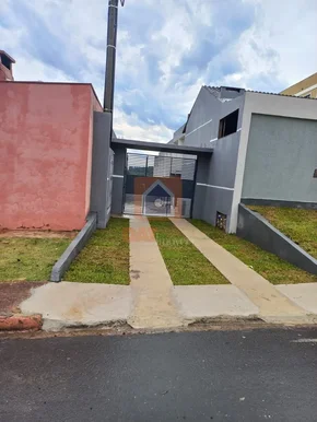 Sobrado à Venda Em Contorno