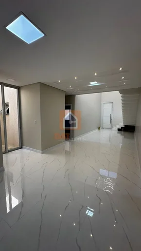 Sobrado Alto Padrão à Venda No Jardim Carvalho