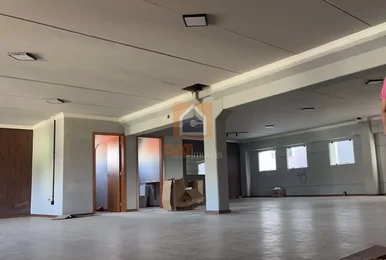 Sala Comercial Superior No Bairro De Uvaranas