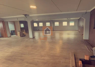 Sala Comercial Superior No Bairro De Uvaranas