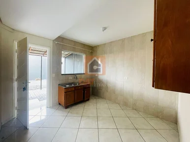 Sobrado à Venda No Bairro Neves 