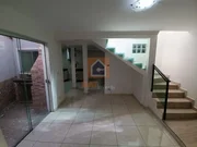 <strong>Casa à venda no bairro Uvaranas </strong>