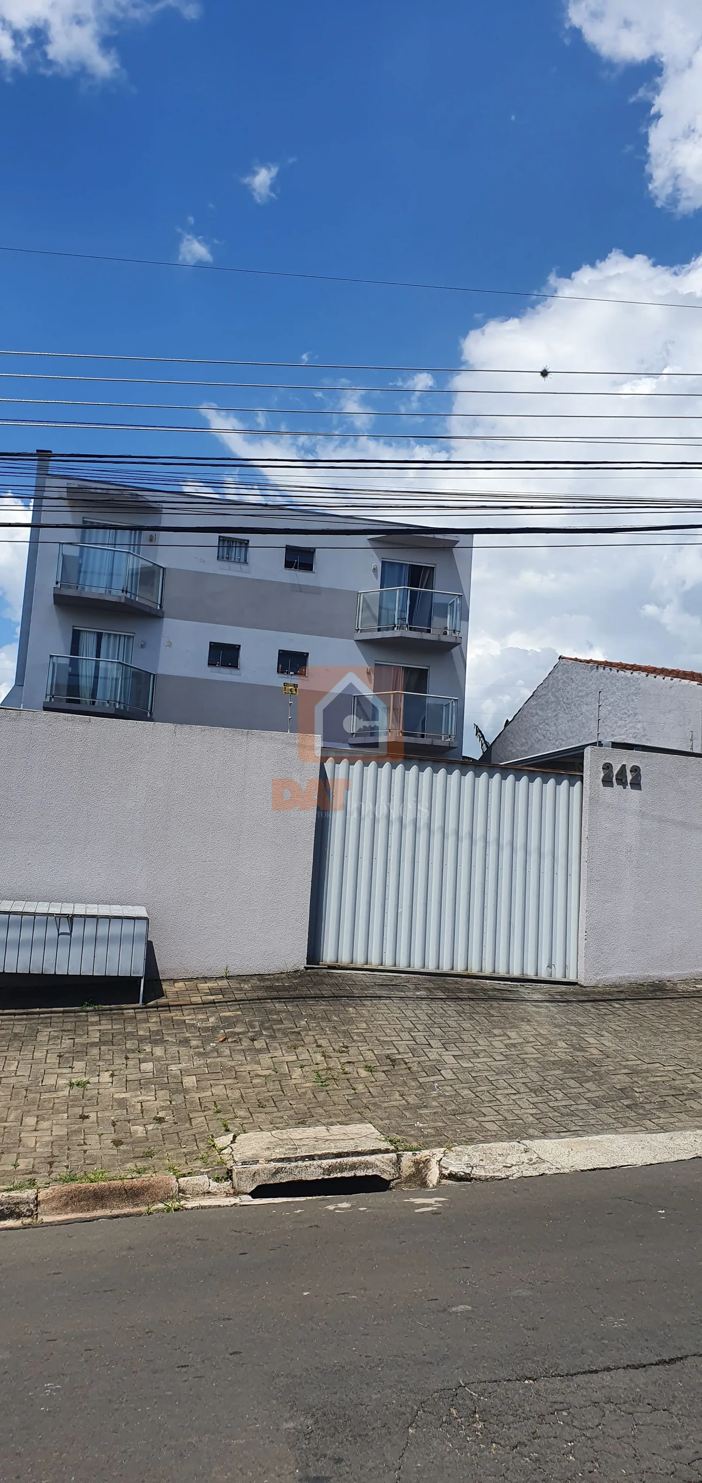 Apartamento Semimobiliado à Venda, No Bairro Jardim Carvalho