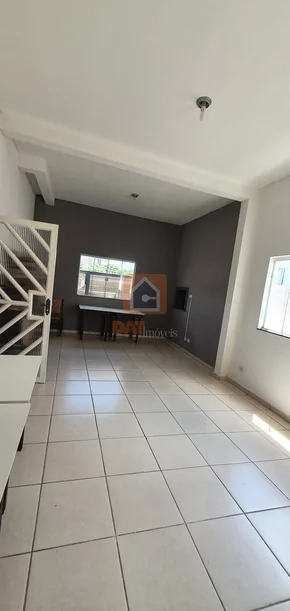 Apartamento Semimobiliado à Venda, No Bairro Jardim Carvalho