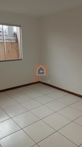 Casa Semimobiliada Para Locação Na Palmeirinha