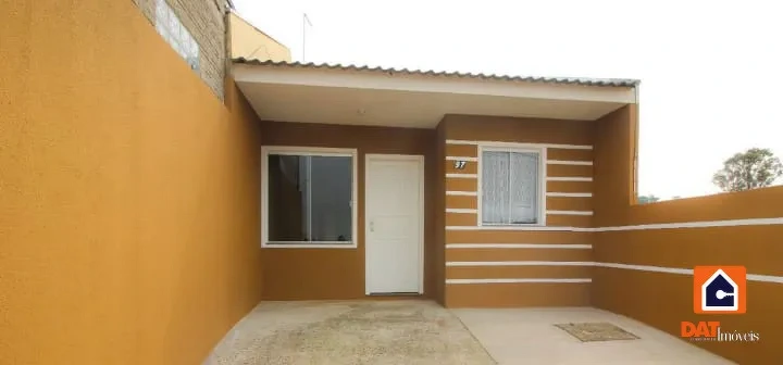 Casa à Venda Em Colônia Dona Luíza