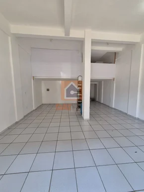 Sala Comercial Na Nova Rússia