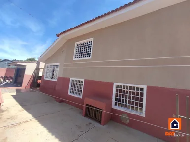 Casa à Venda Em Olarias