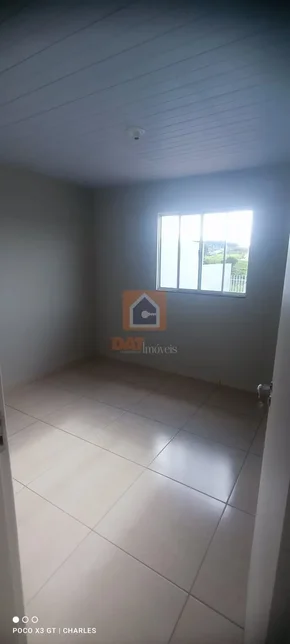 Casa à Venda No Bairro Cará-cará 