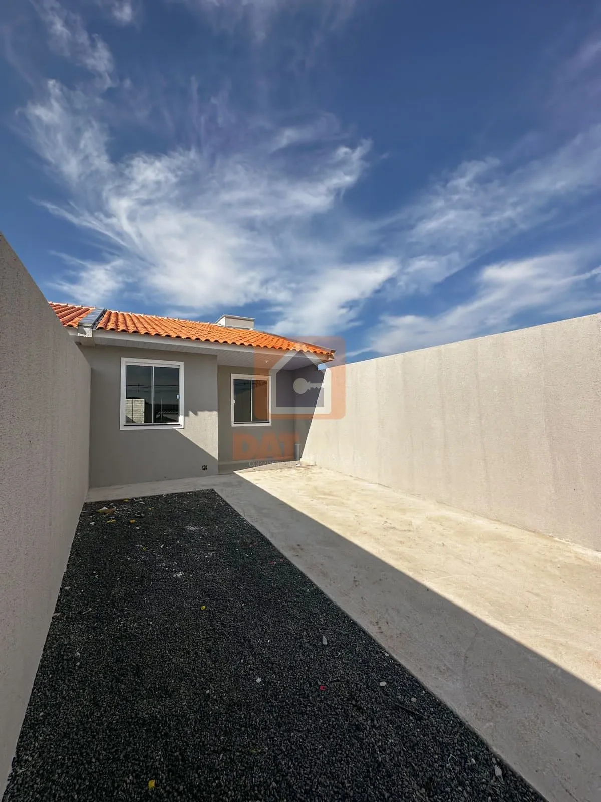 Casa à Venda Bairro Neves