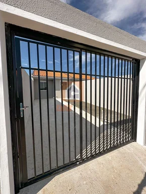 Casa à Venda Bairro Neves