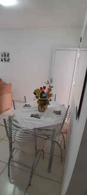 Casa à Venda Em Condomínio Terra Nova