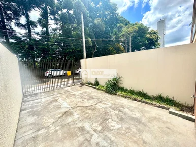 Sobrado Para Locação Em Uvaranas