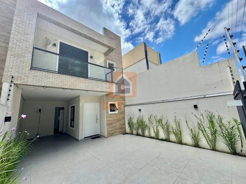 Sobrado à Venda No Bairro Jardim Carvalho