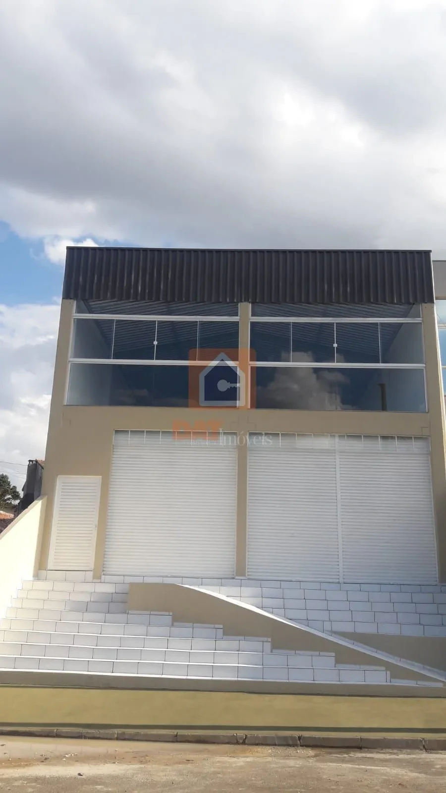 Barracão Parte Superior Bairro Olarias