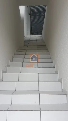 Barracão Parte Superior Bairro Olarias