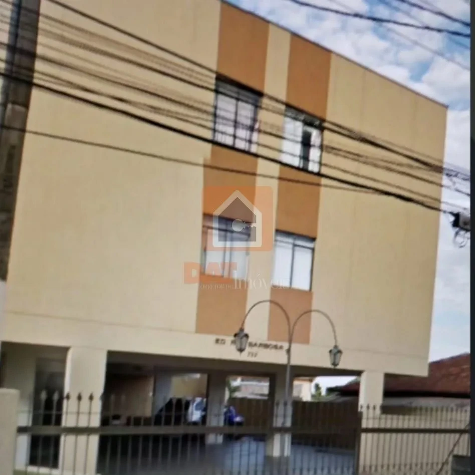 Apartamento á Venda No Centro