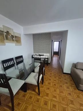 Apartamento Mobiliado Para Locação No Centro